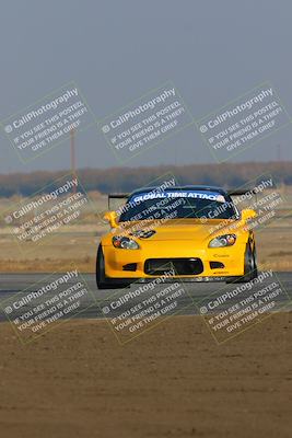 media/Nov-12-2022-GTA Finals Buttonwillow (Sat) [[f6daed5954]]/Group 2/Session 1 (Sweeper)/